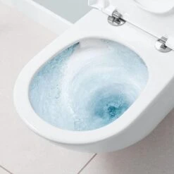 Villeroy & Boch Subway 3.0 - Hangend Toilet Met Wc-bril SoftClosing, TwistFlush, CeramicPlus, Alpine Wit 4670TSR1 14 Villeroy & Boch Subway 3.0 - Hangend Toilet Met Wc-bril SoftClosing, TwistFlush, CeramicPlus, Alpine Wit 4670TSR1 -Duravit winkel 2a08fc404bbf62f472f05ebd 2